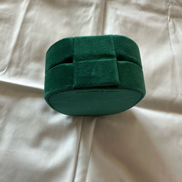 GUCCI Green Velvet Necklace Earrings Box Removable Insert - Picture 9 of 9